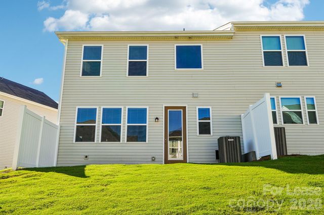 15618 Little Bluestem Street, Charlotte, NC 28278