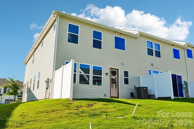 15618 Little Bluestem Street, Charlotte, NC 28278