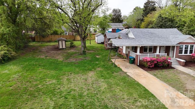 307 W Washington Avenue, Bessemer City, NC 28016