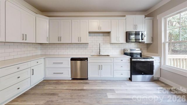 307 W Washington Avenue, Bessemer City, NC 28016