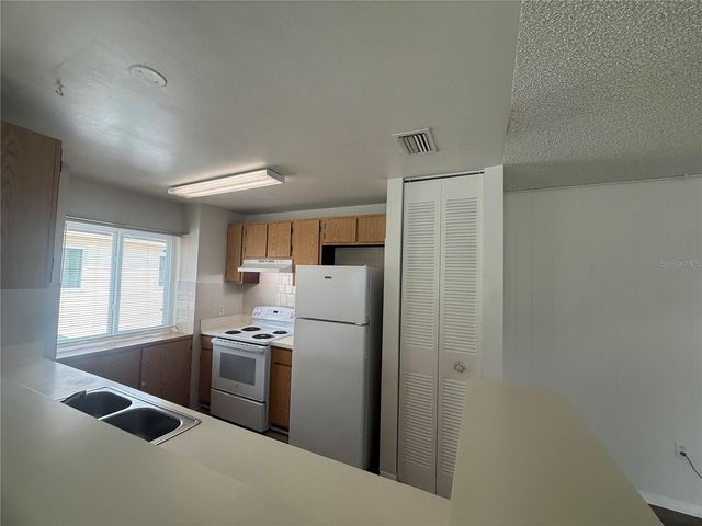 1101 SPRING MEADOW DRIVE 1101, Kissimmee, FL 34741