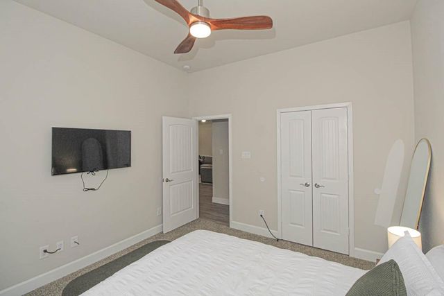 166 S Village Cove Loop, Livingston, TX 77351