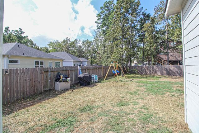 166 S Village Cove Loop, Livingston, TX 77351