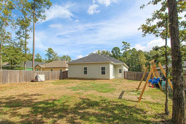 166 S Village Cove Loop, Livingston, TX 77351