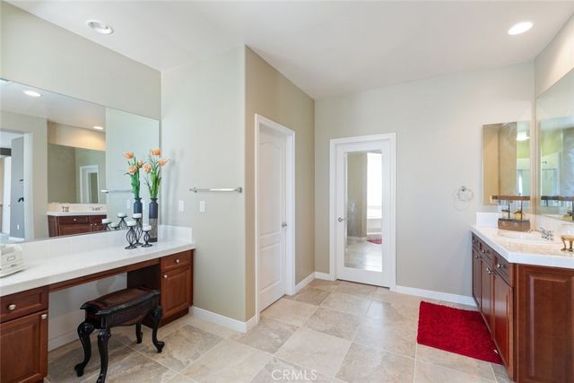 4 Via Del Fico Court, Lake Elsinore, CA 92532