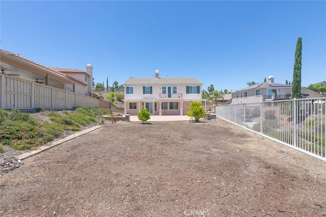 4 Via Del Fico Court, Lake Elsinore, CA 92532