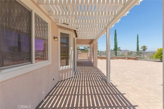 4 Via Del Fico Court, Lake Elsinore, CA 92532