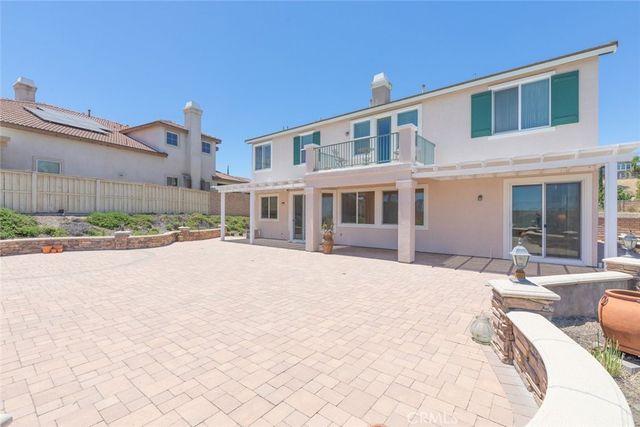 4 Via Del Fico Court, Lake Elsinore, CA 92532
