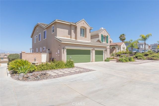 4 Via Del Fico Court, Lake Elsinore, CA 92532