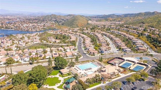 4 Via Del Fico Court, Lake Elsinore, CA 92532