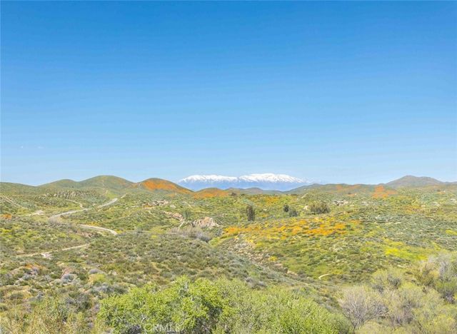 4 Via Del Fico Court, Lake Elsinore, CA 92532