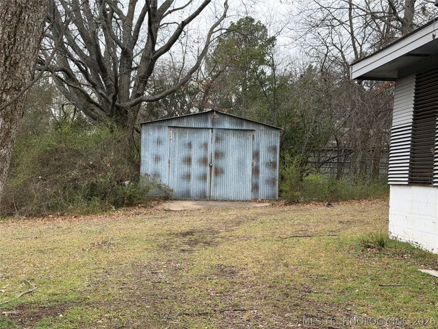 32642 E 713 Road, Wagoner, OK 74467