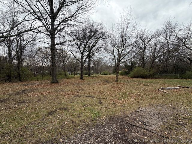 32642 E 713 Road, Wagoner, OK 74467
