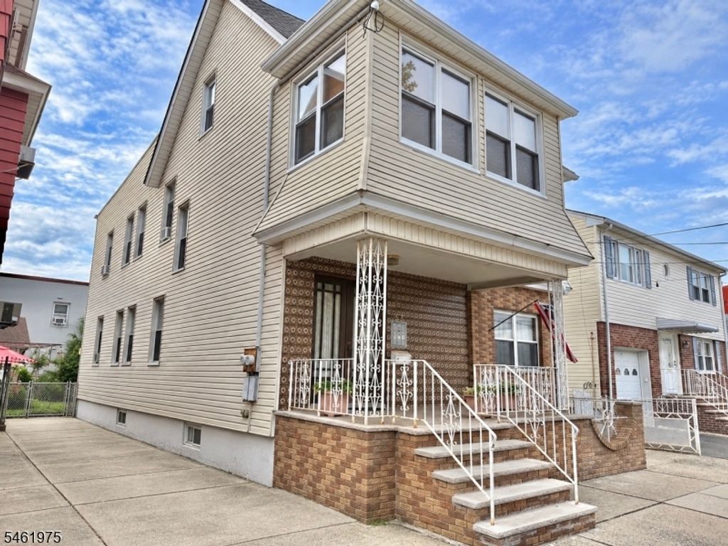 Image 2 of property listing at 53 Garrison St, Newark City, NJ 07105