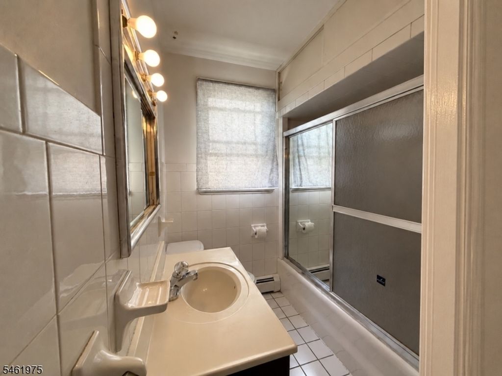Image 24 of property listing at 53 Garrison St, Newark City, NJ 07105