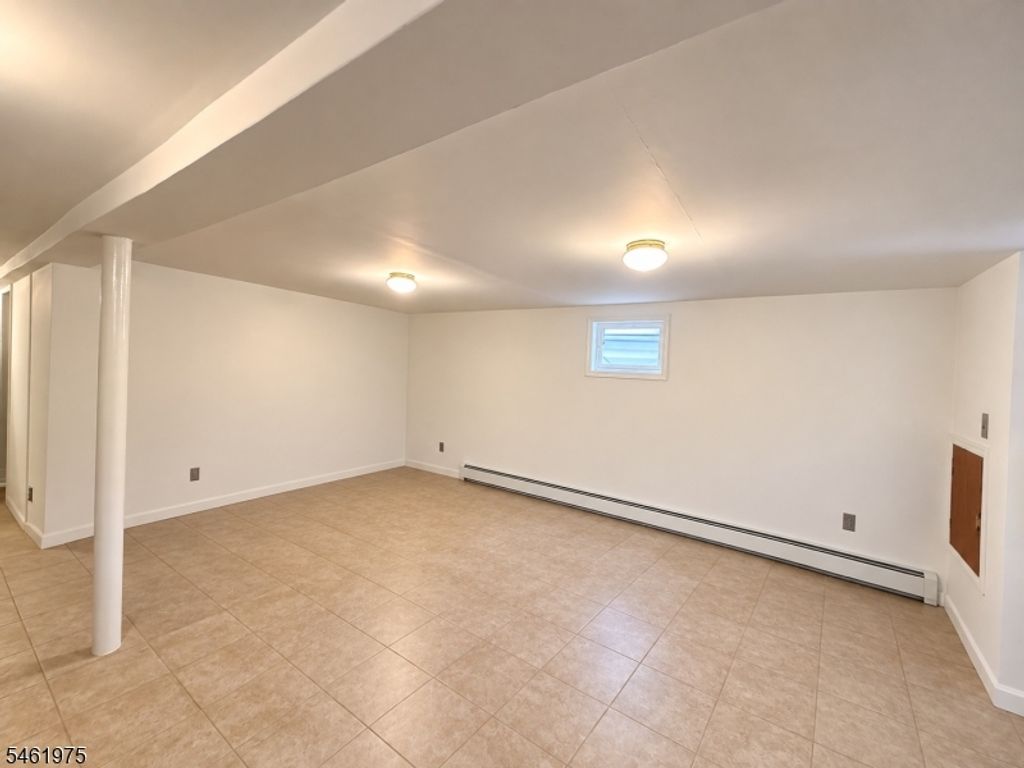 Image 28 of property listing at 53 Garrison St, Newark City, NJ 07105