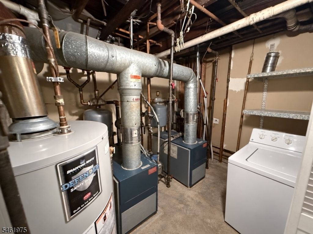Image 33 of property listing at 53 Garrison St, Newark City, NJ 07105
