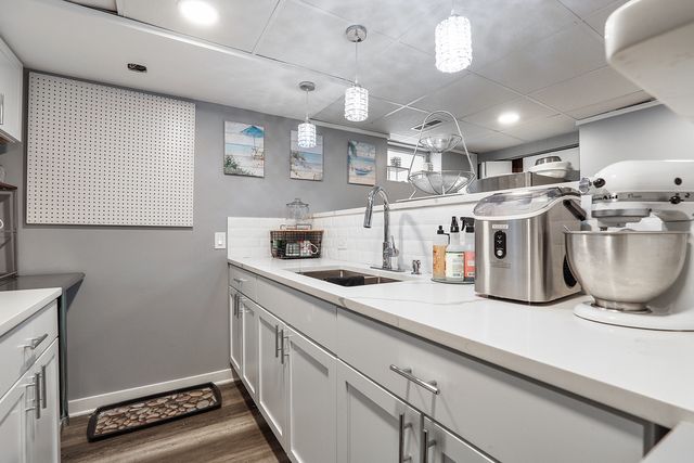 11S450 Carpenter Street, Lemont, IL 60439