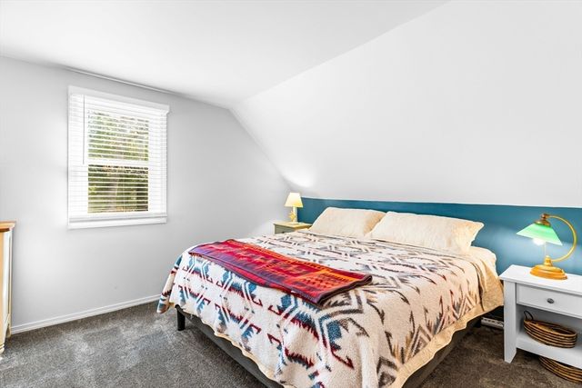 233 Pinecrest Beach Dr, Falmouth, MA 02536