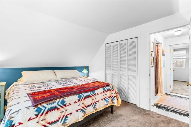 233 Pinecrest Beach Dr, Falmouth, MA 02536