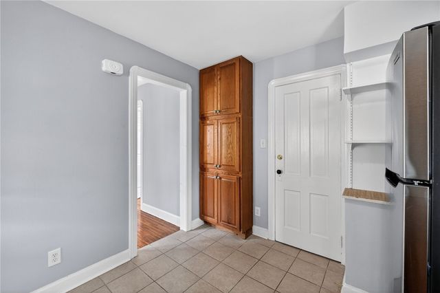 89 Mount Vernon Ave, Rochester, NY 14620
