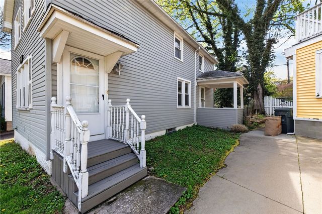 89 Mount Vernon Ave, Rochester, NY 14620