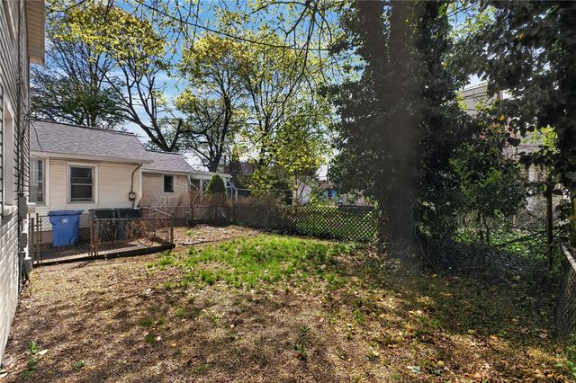 89 Mount Vernon Ave, Rochester, NY 14620