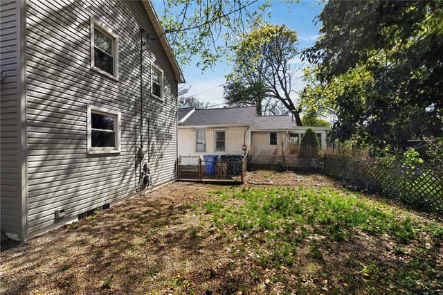 89 Mount Vernon Ave, Rochester, NY 14620