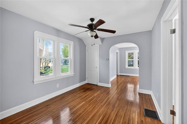 89 Mount Vernon Ave, Rochester, NY 14620