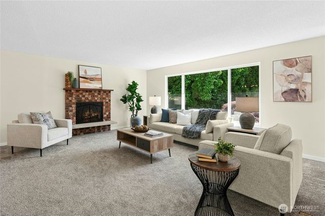 7208 Marwood Place, Woodinville, WA 98072