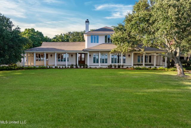 3007 Beach Boulevard, Pascagoula, MS 39567