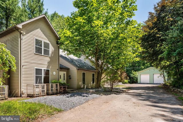 1111 WYOMISSING RD, Mohnton, PA 19540