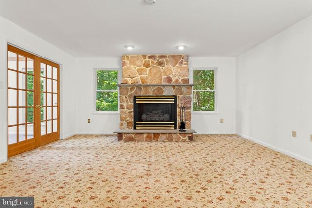 1111 WYOMISSING RD, Mohnton, PA 19540