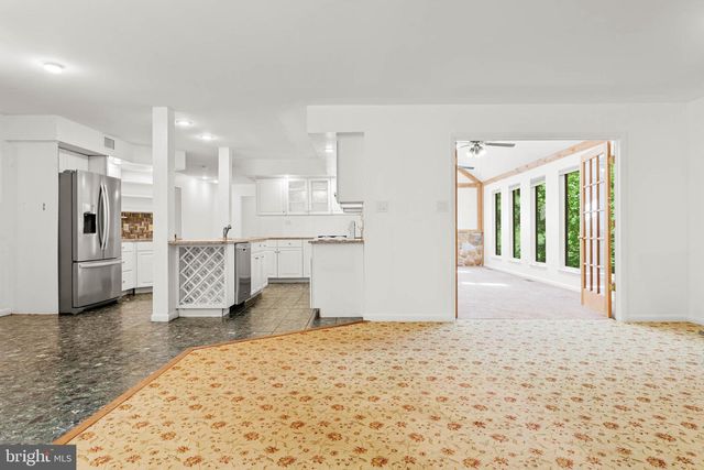1111 WYOMISSING RD, Mohnton, PA 19540