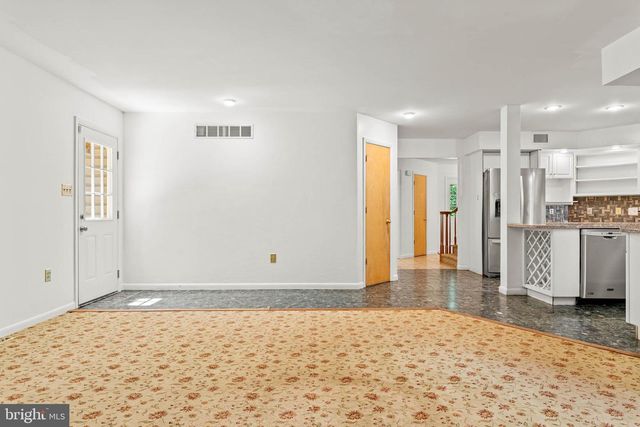 1111 WYOMISSING RD, Mohnton, PA 19540