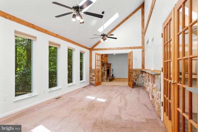 1111 WYOMISSING RD, Mohnton, PA 19540