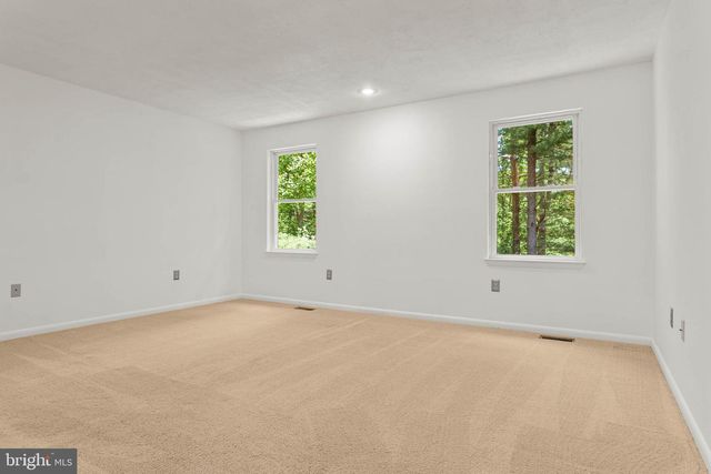 1111 WYOMISSING RD, Mohnton, PA 19540