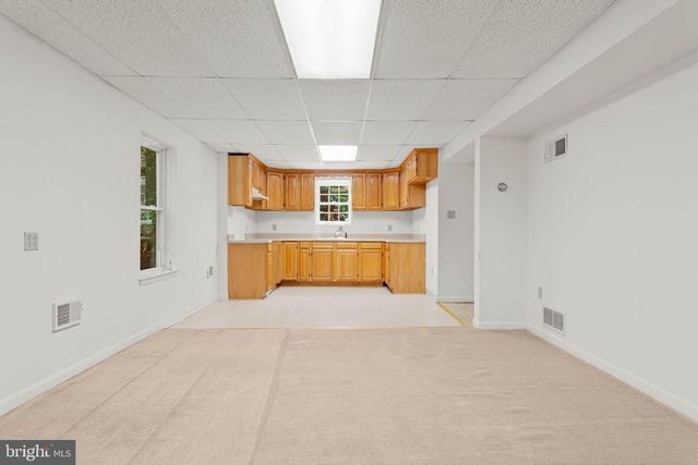 1111 WYOMISSING RD, Mohnton, PA 19540