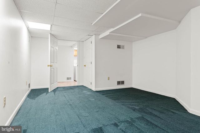 1111 WYOMISSING RD, Mohnton, PA 19540