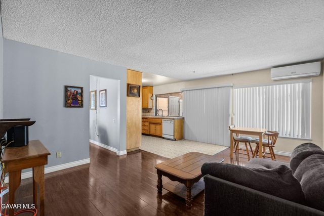 663 Eston Place, Lancaster, CA 93535