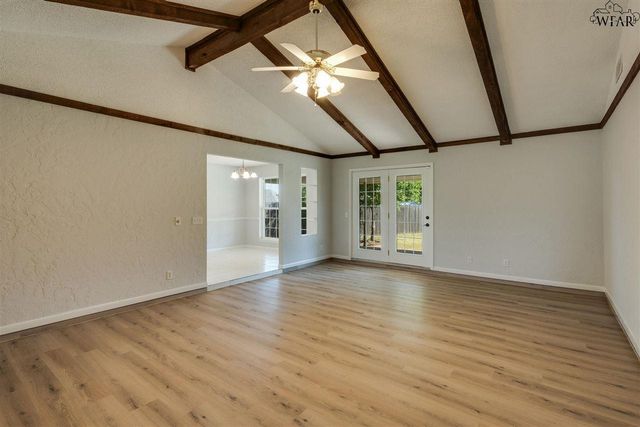 2303 HUNTERS GLEN, Wichita Falls, TX 76306