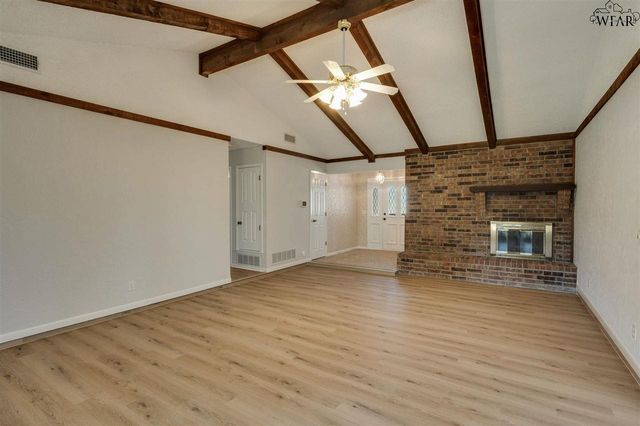 2303 HUNTERS GLEN, Wichita Falls, TX 76306