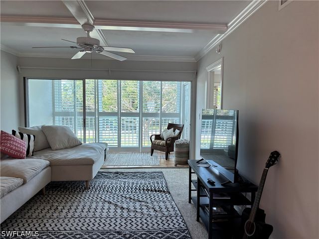 490 Broad AVE S H490, Naples, FL 34102