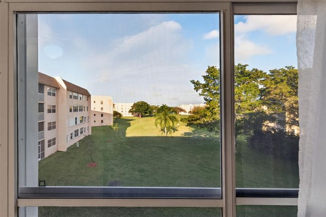 2524 NW 104th Ave 307, Sunrise, FL 33322