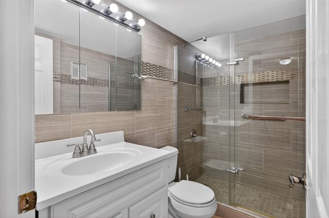 2524 NW 104th Ave 307, Sunrise, FL 33322