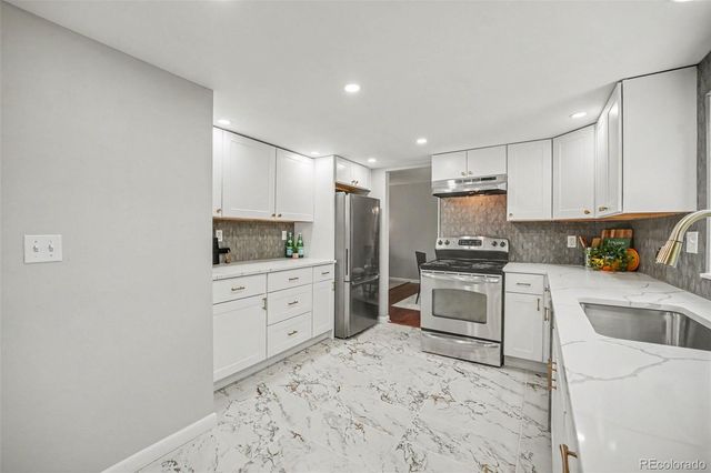 9108 W 75th Place, Arvada, CO 80005