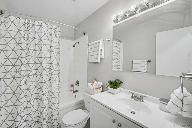 9108 W 75th Place, Arvada, CO 80005