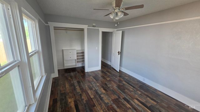 613 8th St. S., Nampa, ID 83651