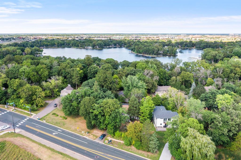 6824 E Fish Lake Road, Maple Grove, MN 55369 — photo 2