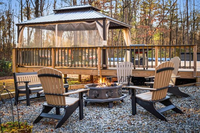 280 Ebenezer Road, Ellijay, GA 30536